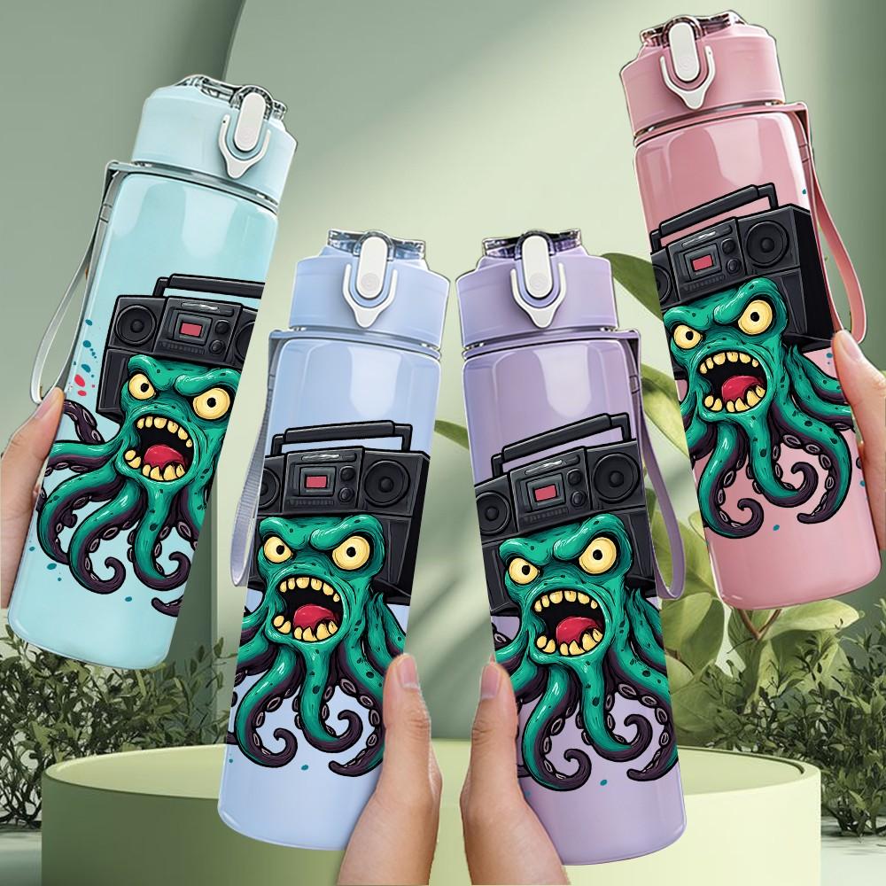 1PC Octopus Monster Pattern 750ml Color Plastic Sports Water Bottle Leakproof Flip Straw Lid Suitable for Sports Office Home Use