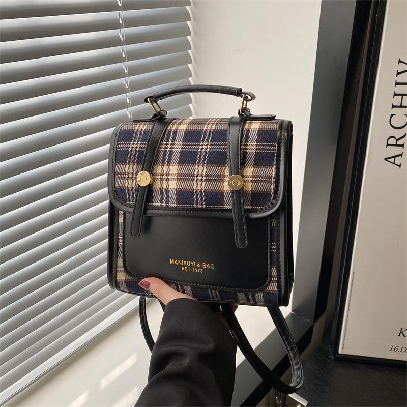 Trendy plaid fashion retro versatile student college style backpack women's leisure personality new early spring backpack
