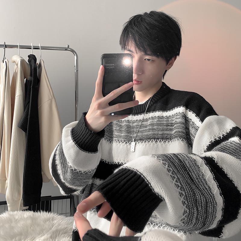 Men's Autumn/Winter Oversized Striped Knitwear