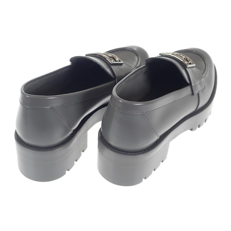 CHANEL  G45156 loafers gray leather Women