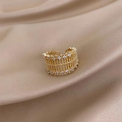 Metal Exaggerated Hollow Mesh Inlaid Zircon Gold Color Rings For Women 2023 New Fashion Luxury Korean Jewelry Wedding Party Ring