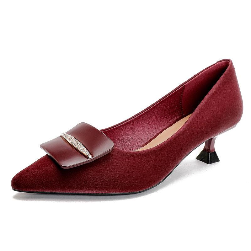 French high heels women's thin heels 2025 new red wedding shoes spring pointed small heels temperament shallow mouth single shoes