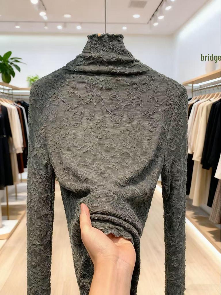 Women's High-Neck Lace Jacquard Base Layer Top - Fleece or Thin-Lined for Autumn & Winter Warmth.