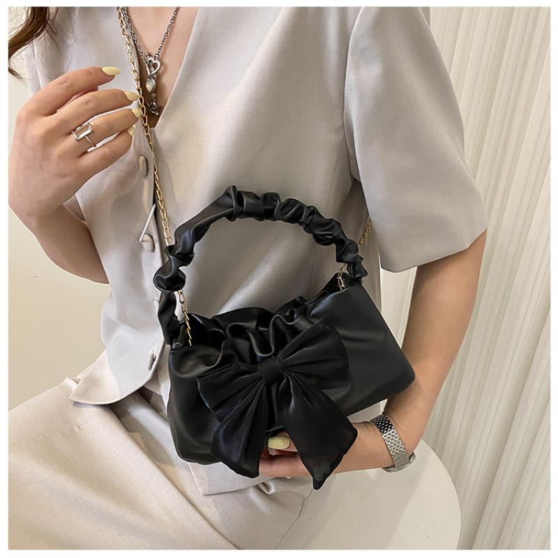 Fashion Bow Knot Small Shoulder Bag Trendy Chain Crossbody Bag Cute Faux Leather Mini Handbag for Women