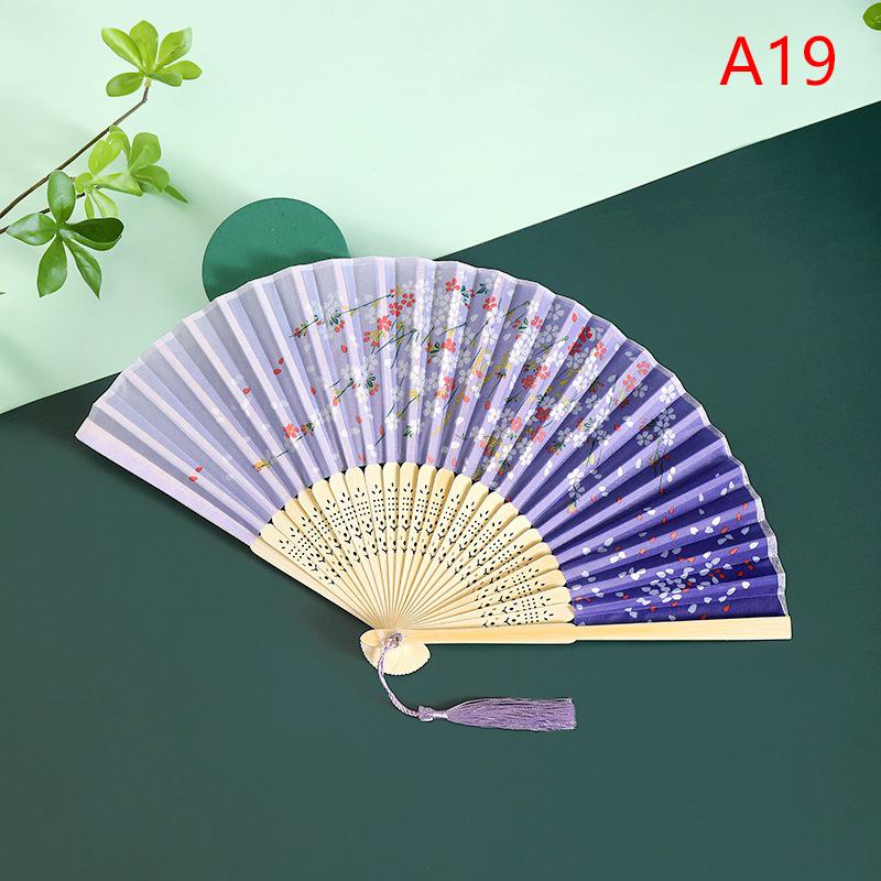 Tragbarer Handfächer Faltfächer Chinesischer Stil Tanzrequisiten Retro Muschelfächer Frau Mann Bambusholz Seide Blume Faltfächer