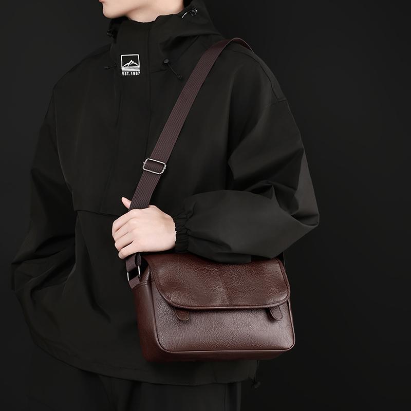 Men's Crossbody Bag Soft Leather Shoulder Bag Business Small Satchel Student Messenger Bag