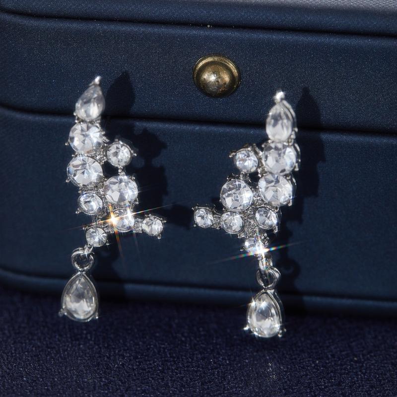 Beautiful Luxury Ultra Flash Zircon Earrings for Women Luxury Fashion Wedding Bride Zircon European and American Trendy Gifts