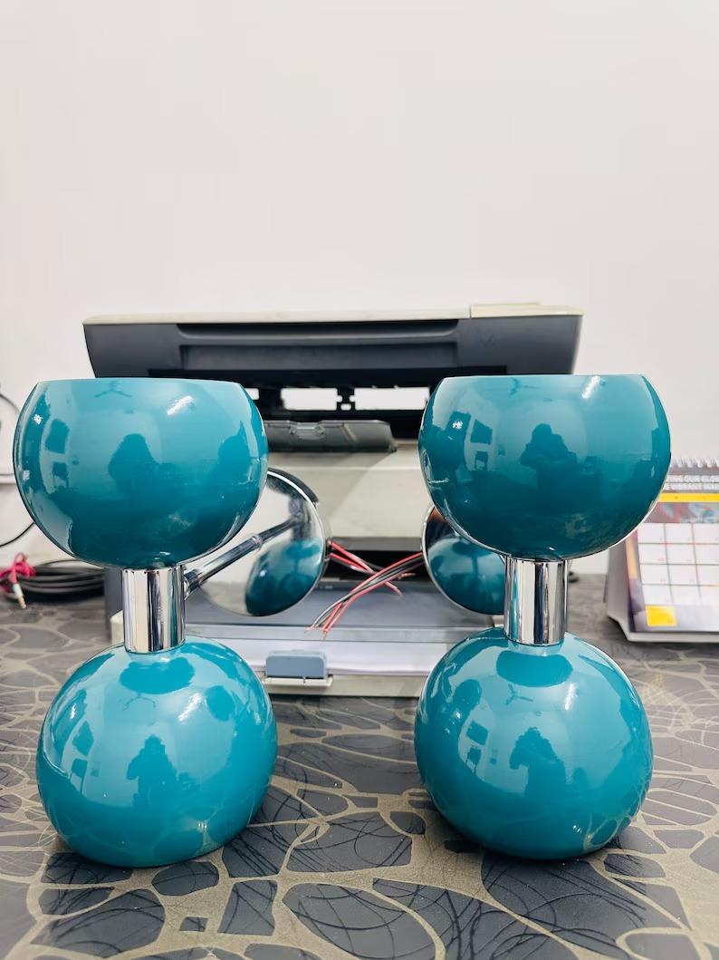 

Mid Century Italian Brass Diabolo Wall Sconce Pair - Stilnovo Style синій