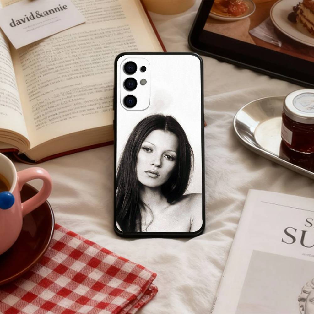 90s Brit Retro K-Kate M-Moss Phone Case For Samsung S 25,24,23,22,30,21,10,9,Ultra,Plus,Lite,FE,4,5 G Soft Black Case