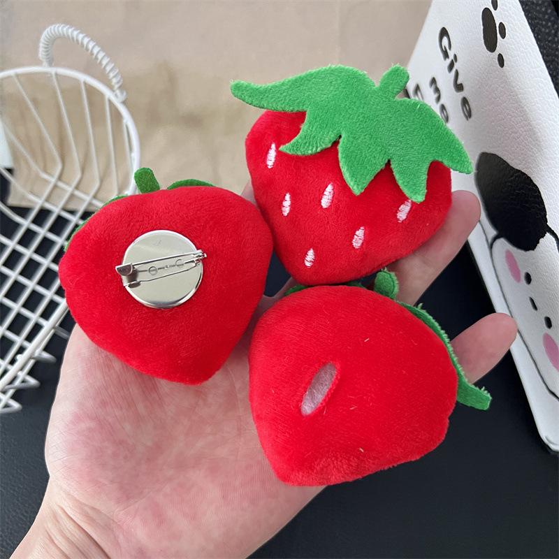 Large Red Strawberry Plush Brooch - Cute Accessory for Clothing, Bags, Shoes, and Socks