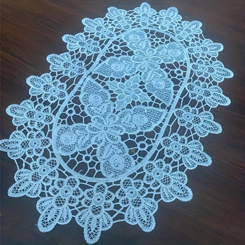 Oval Flowers Embroidery White Bed Table Runner Flag Cloth Cover Kitchen Wedding Christmas Table Decoration and Accessories