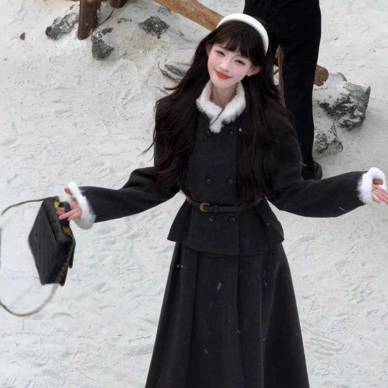 

Autumn and Winter Women s Elegant Suit Wool Collar Double-breasted Coat and High Waist Pleated Skirt S