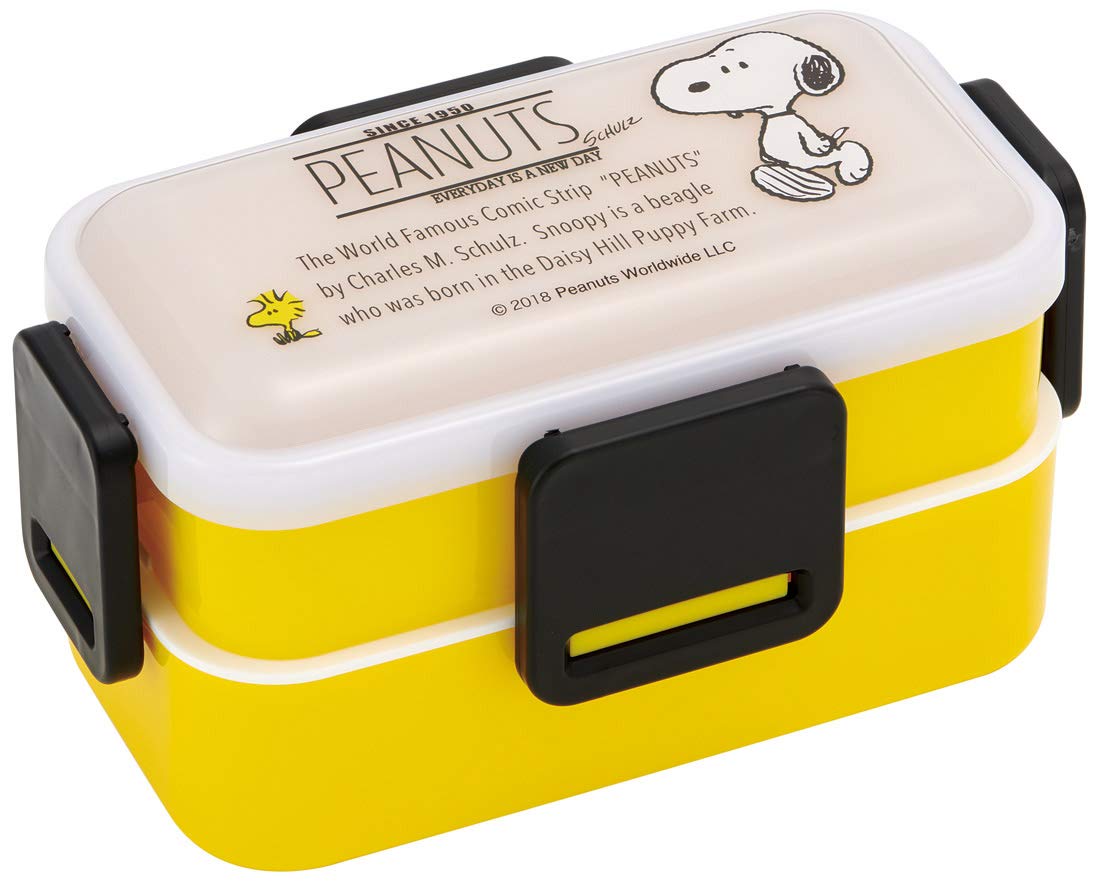 Skater Lid Bento Box 600ml Snoopy Monochrome Peanuts Made in Japan PFLW4 (skater) Fluffy-filling Dome-shaped 2-tier