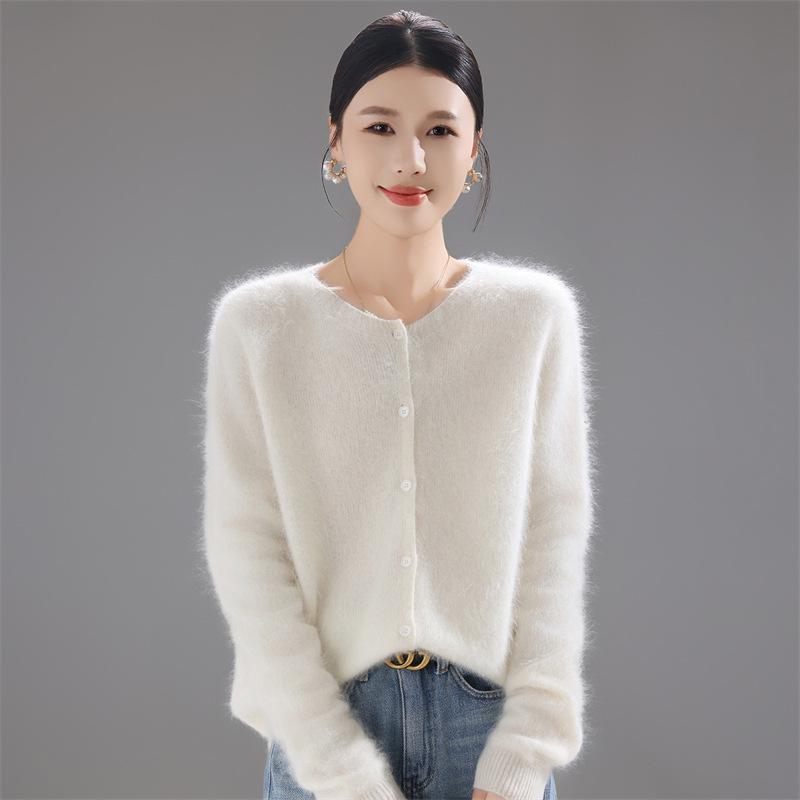 Women's Seamless One-Piece Knit Wool Cardigan Sweater with Brushed Finish