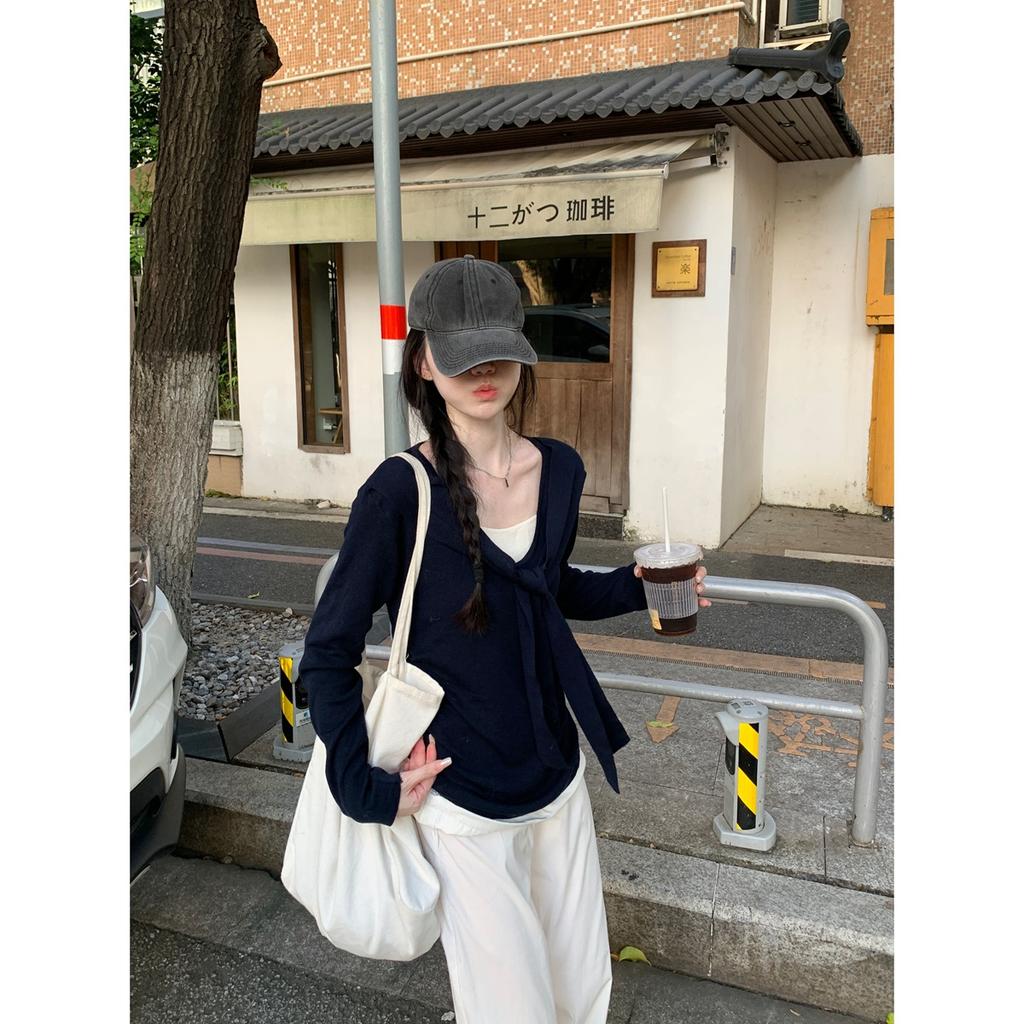 Spring and Autumn New Contrasting Colors Strap Collar Fake Two Pieces Stacked Knitted Sweater Backing Sweater Women's Top