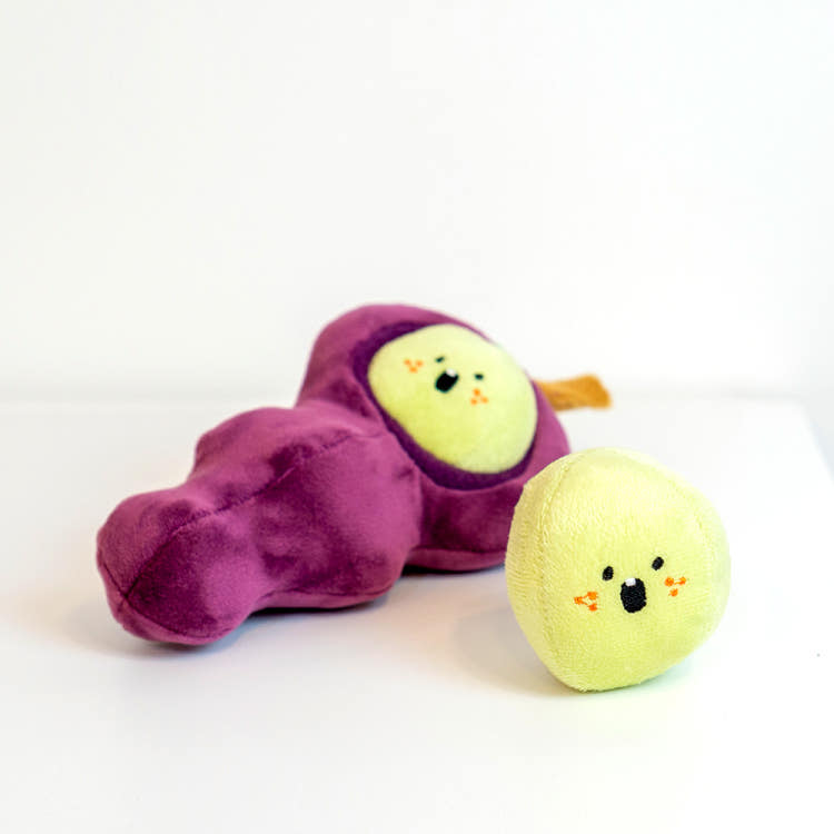 

Dingdok Garoots Grape - Wang Squeak Squeak Nosework Toy 1EA
