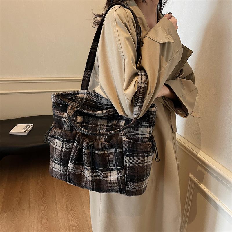 Woolen Plaid Large Bag Women'S Fashion Large Capacity Shoulder Bag Leisure Student Commuter Tote Bag