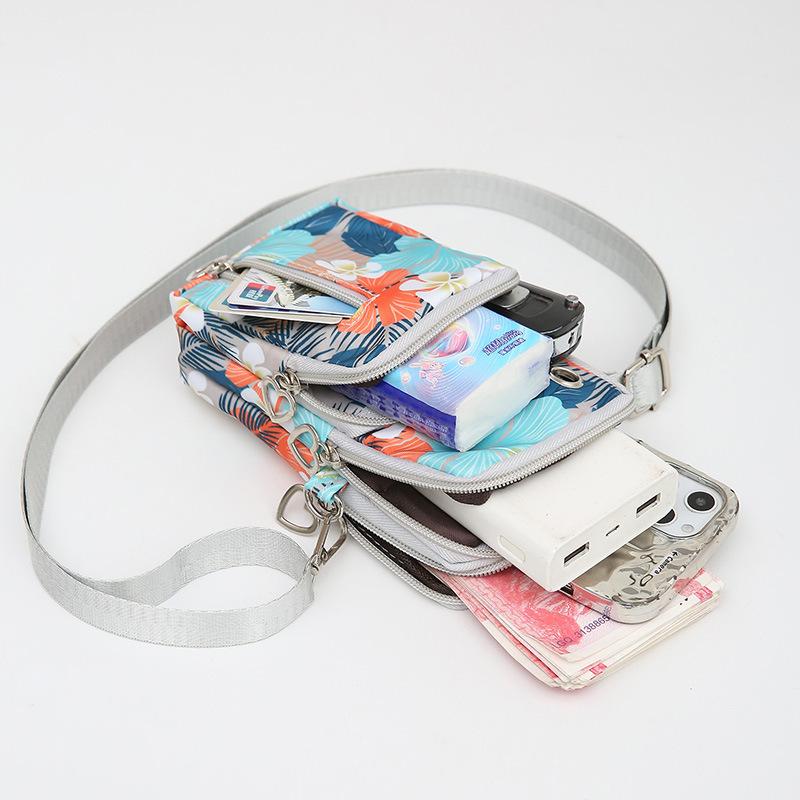 Women’s Floral Phone Crossbody Bag Multi Pocket Mobile Phone Purse Lightweight Shoulder Bag Travel Passport Wallet Pouch