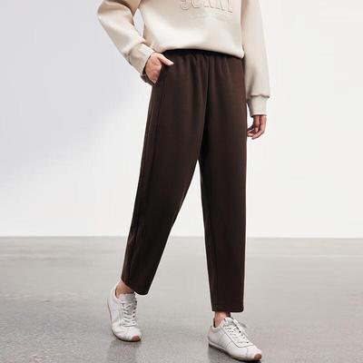 Sukně, kalhoty a další – Kalhoty a tříčtvrteční kalhoty