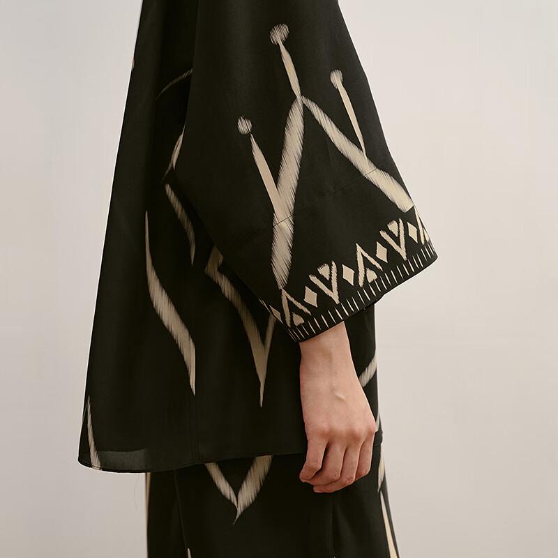 Less 2025 Autumn New Oblique Placket Silk Blend Shirt