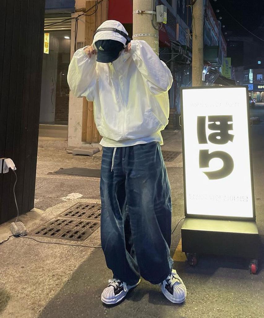 Mood Inside Special Hooded Windbreaker_8 Colors