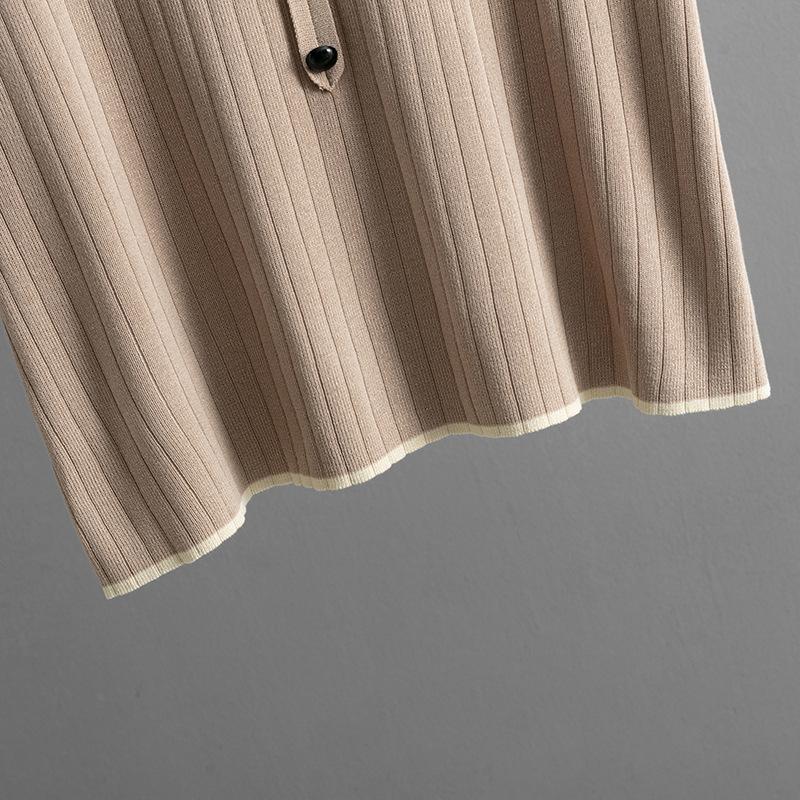 GMXIA Women's Elegant Knitted Skirt Set for Spring and Summer with Polo Collar, A Fashionable Two-piece Set