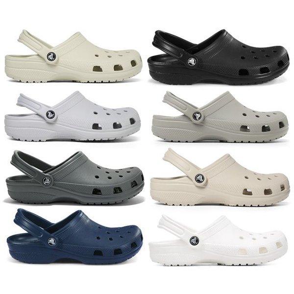 Wählen Sie 1 von 8 Galleria Crocs Classic Clogs