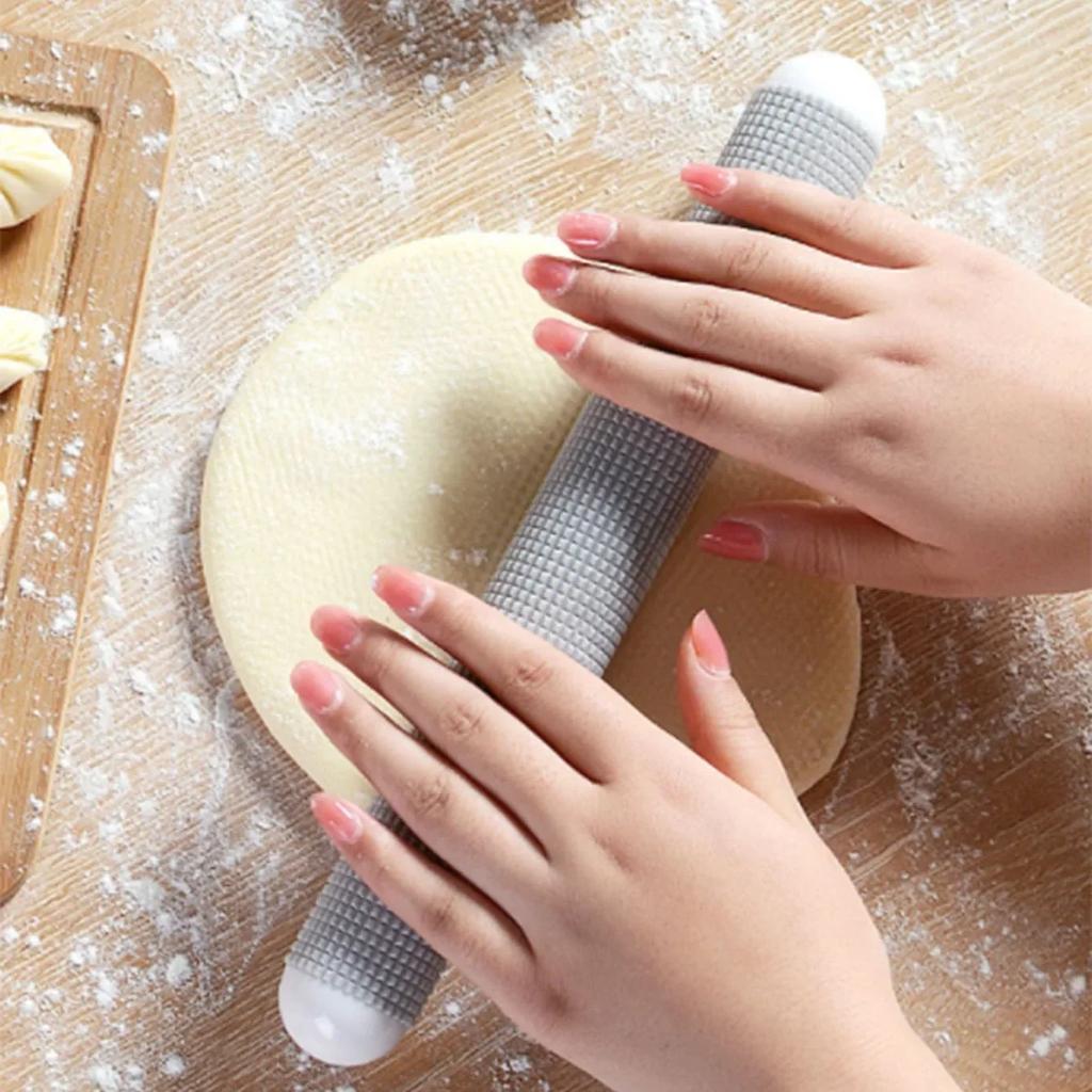 1pc-Rolling pin Household Baking Tool Non Stick Hand Rolling Dumpling Skin Floating Point Bread Exhaust Rod Rolling pin Pink