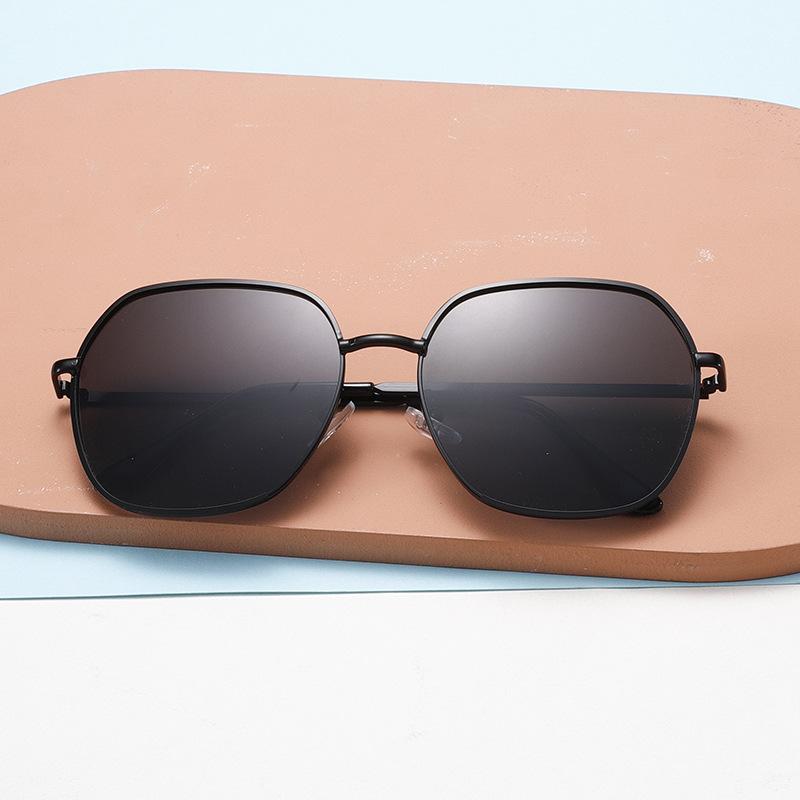 New Internet celebrity fashion sunglasses sunglasses, trendy personalized UV glasses