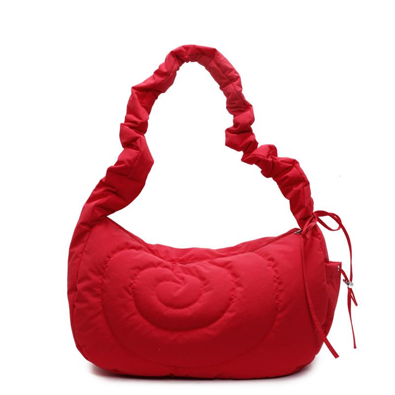 Frühlings- und Sommer-Tragetasche Nischendesign High-End-Tasche Damen 2025 neue Großraum-Knödeltasche plissierte Umhängetasche