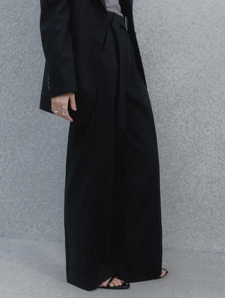 Memua Refined Belted Wide Slacks