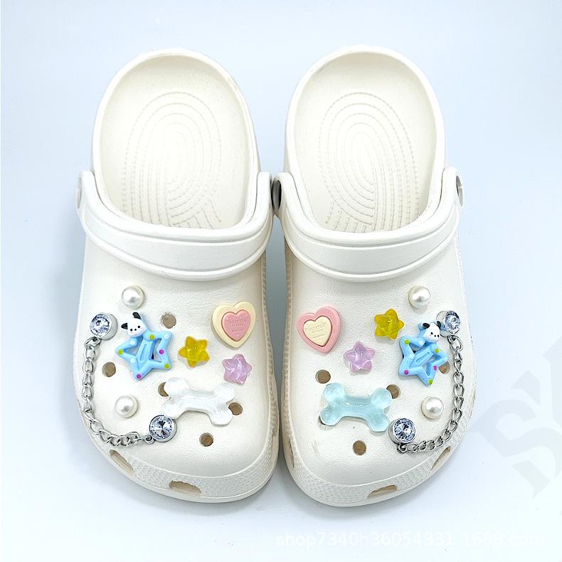 Cartoon Shoe Charms: Cute, Detachable Resin Accessories for DIY Shoe Decoration