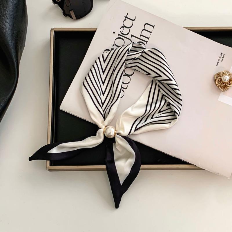 Cashew flower silk scarf new lazy collarbone chain neck protector scarf scarf pearl necklace magnetic buckle silk scarf