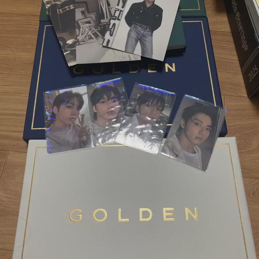 

Набор из 3 предметов Jungkook Golden Version + альбом Weverse