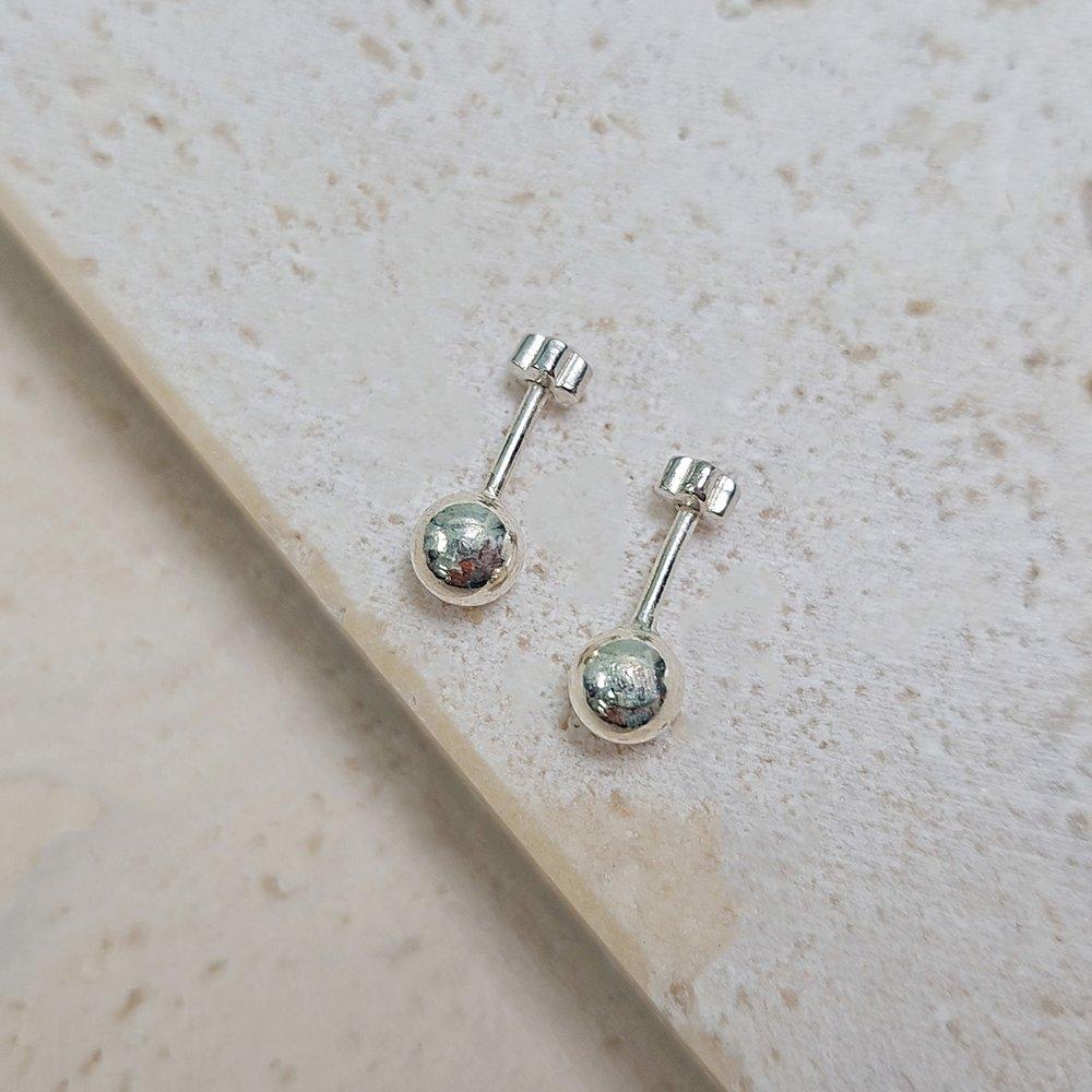 Silver Simple Ball Piercing
