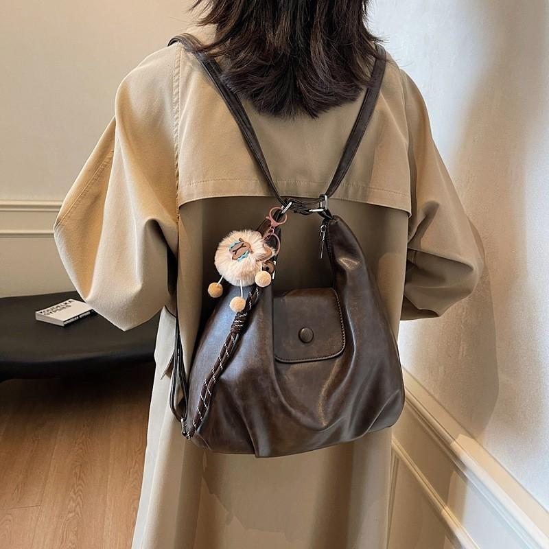Womens Large Capacity Pu Backpack For Travel And Work With Solid Color Multiple Carrying Methods Design