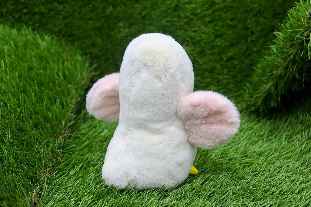 Startmuster Eule S Niedliche Eule mit ausgebreiteten Flügeln und Stofftier rosa Kiste flatternd, [Musik enthalten]