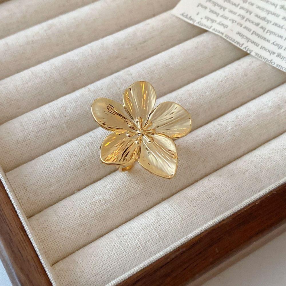 Stainless Steel Flower Ring For Ladies Vintage Index Finger Ring Geometric Opening Ring