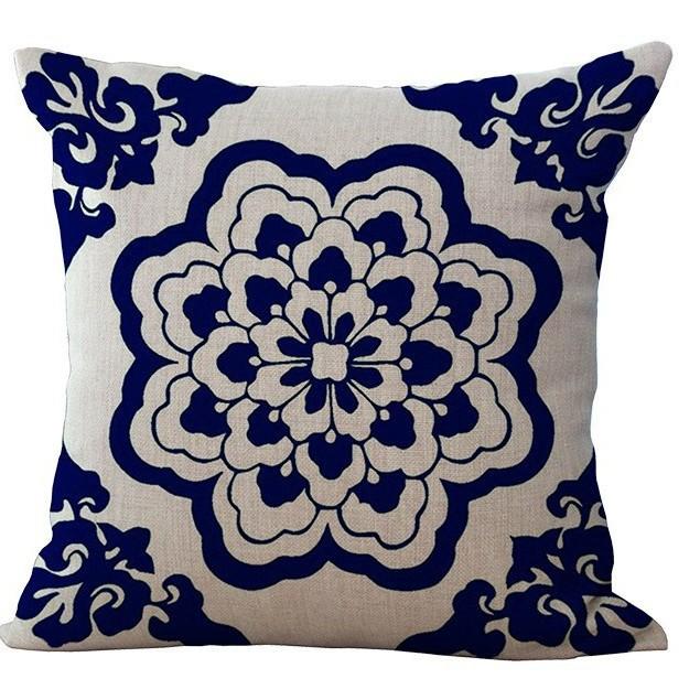 Retro Blue and White Porcelain Pillowcase Geometric Printed Cotton and Linen Sofa Pillowcase Bathroom Sofa Decorative Pillowcase