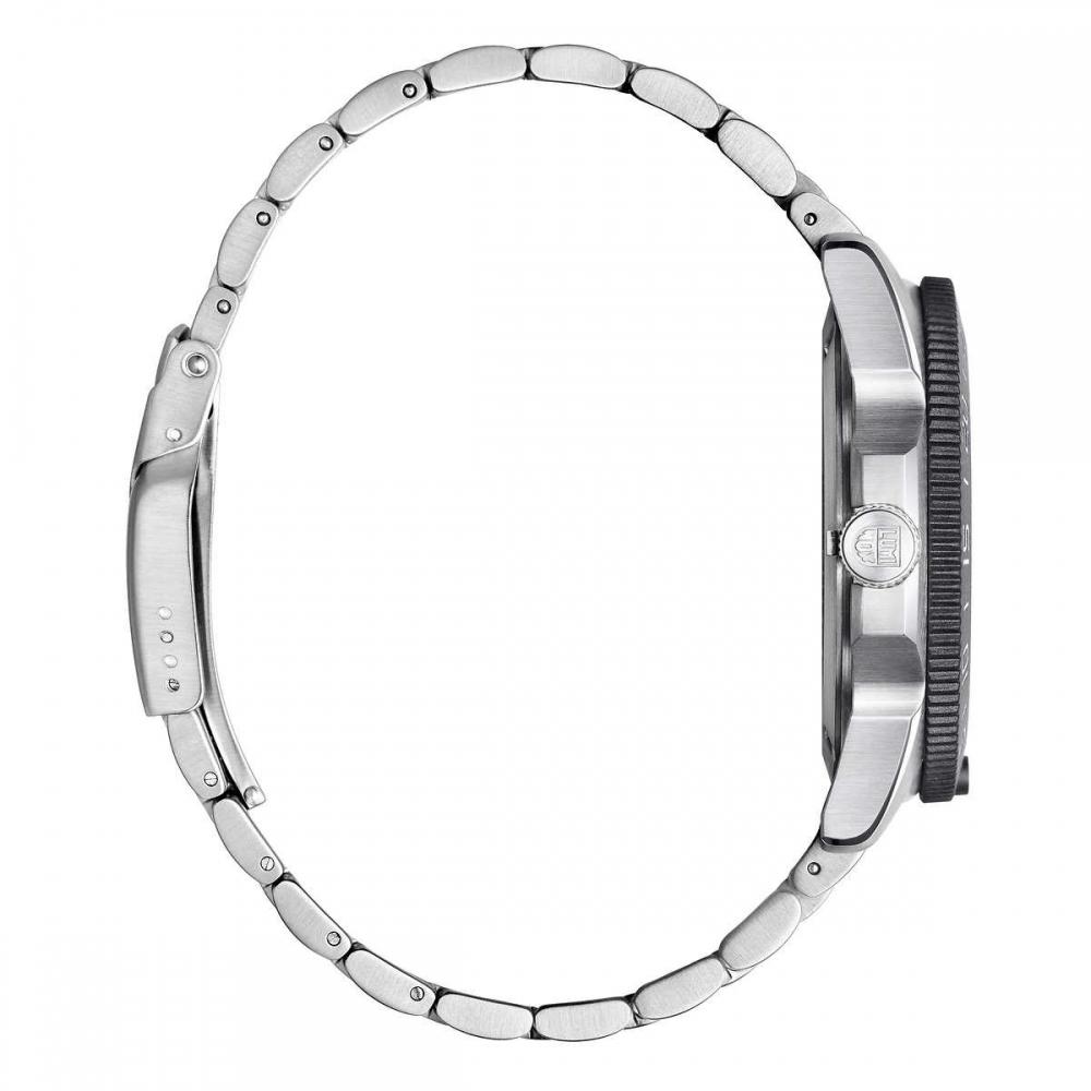 Luminox Pacific Diver Men S StainleSS Steel SwiSS Quartz Watch