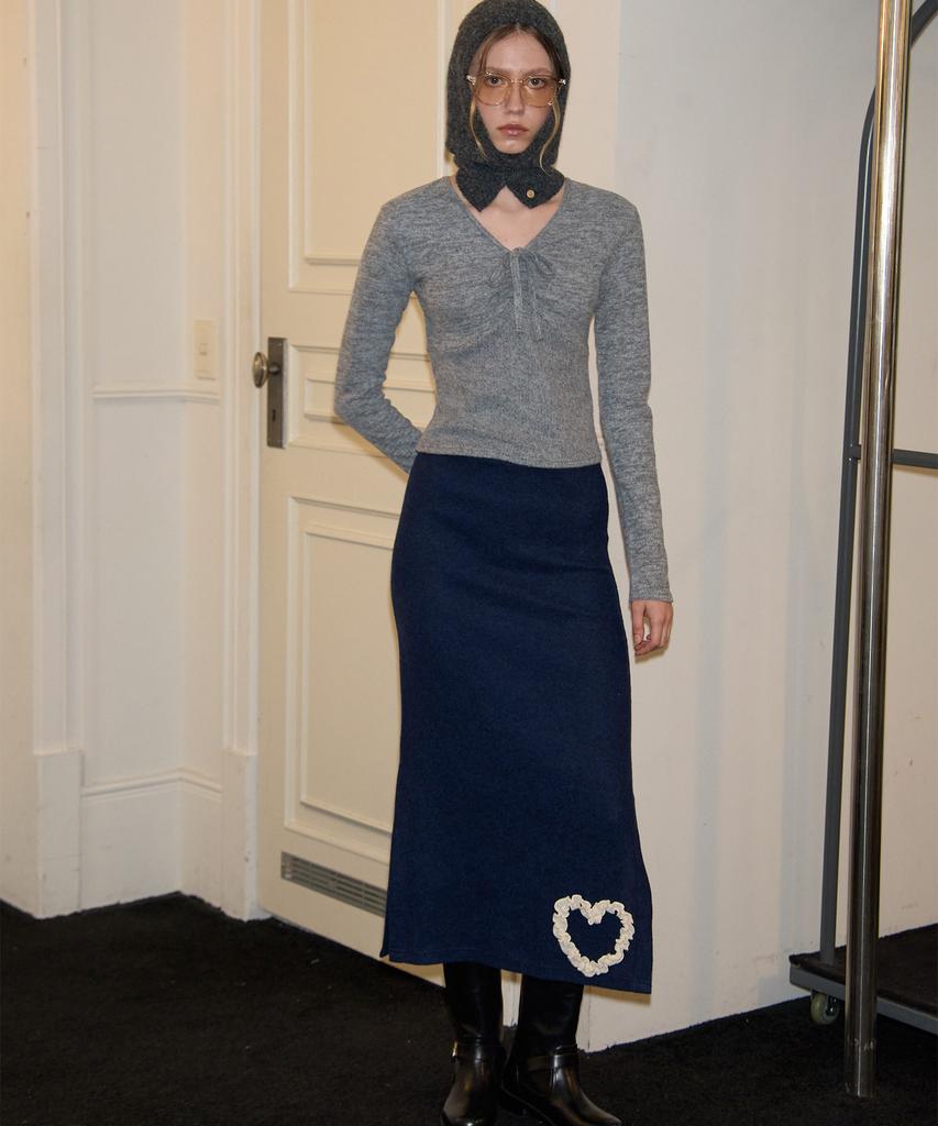 SALON DE YOHN V-Neck Ribbon Shirring Knit_ Gray