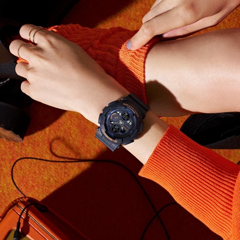 Casio Men's Resin 200M Water Resistant Digital Shock Resistant Quartz Watch GMA-S140-2A2