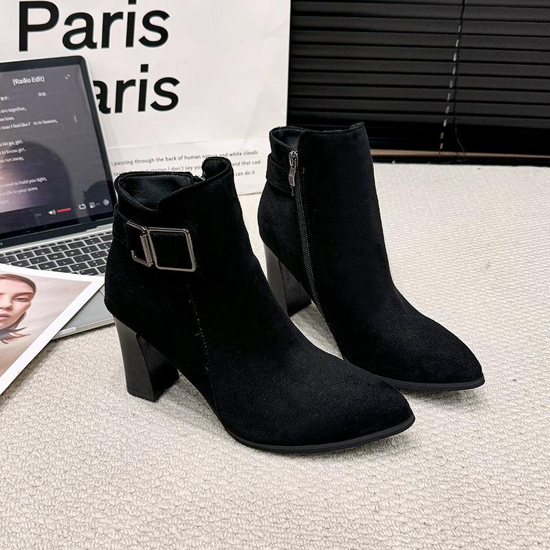 

2024 новые черные короткие сапоги на высоком каблуке осень и зима новые замшевые остроносые удобные короткие сапоги Martin на толстом каблуке полувысокие каблуки 35 чёрный