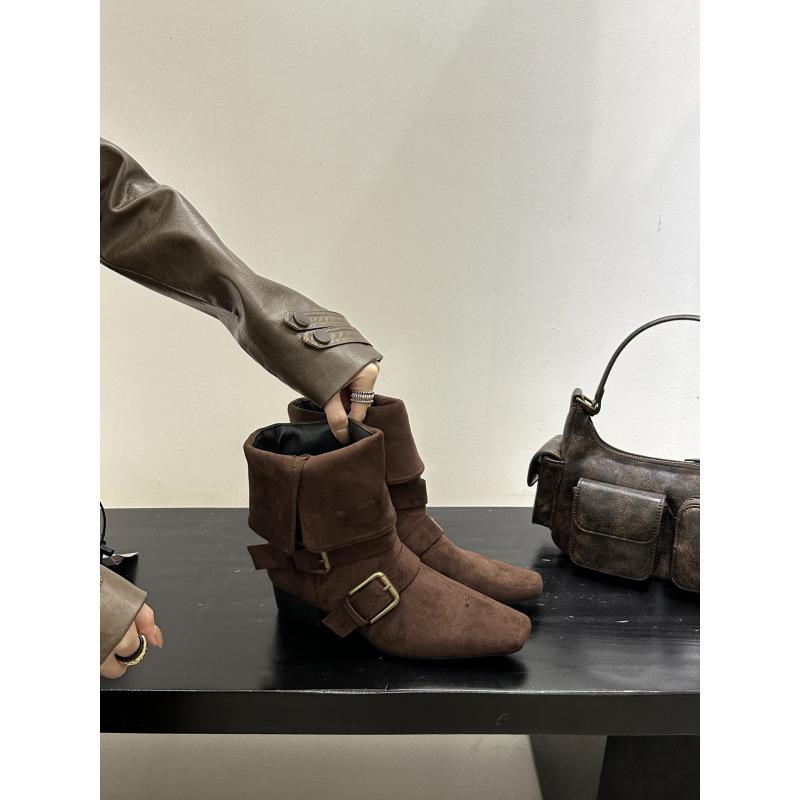 

Square head short boots women s thick heel 2025 autumn and winter new women s boots European and American boots suede thin boots high heel short boots 39