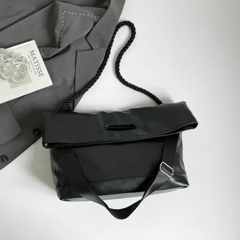 Retro Large-capacity Underarm Bag Women's Bag Autumn New Soft-faced Simple Tote Bag Fashionable Commuter Messenger Bag