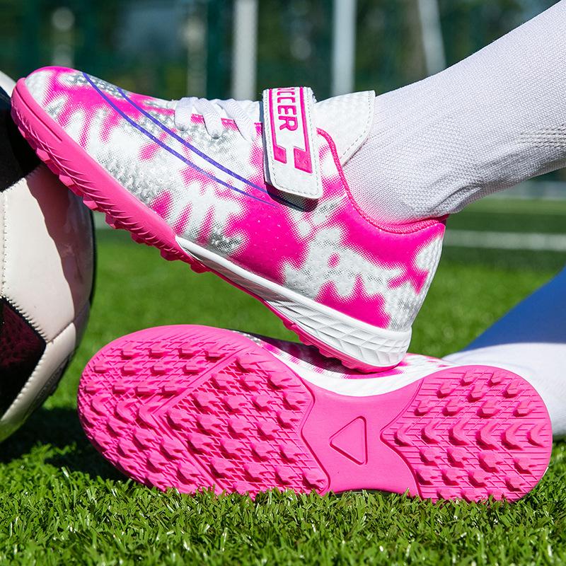 New children's broken nail football shoes boys and girls flat non-slip primary and secondary school sports shoes Velcro football