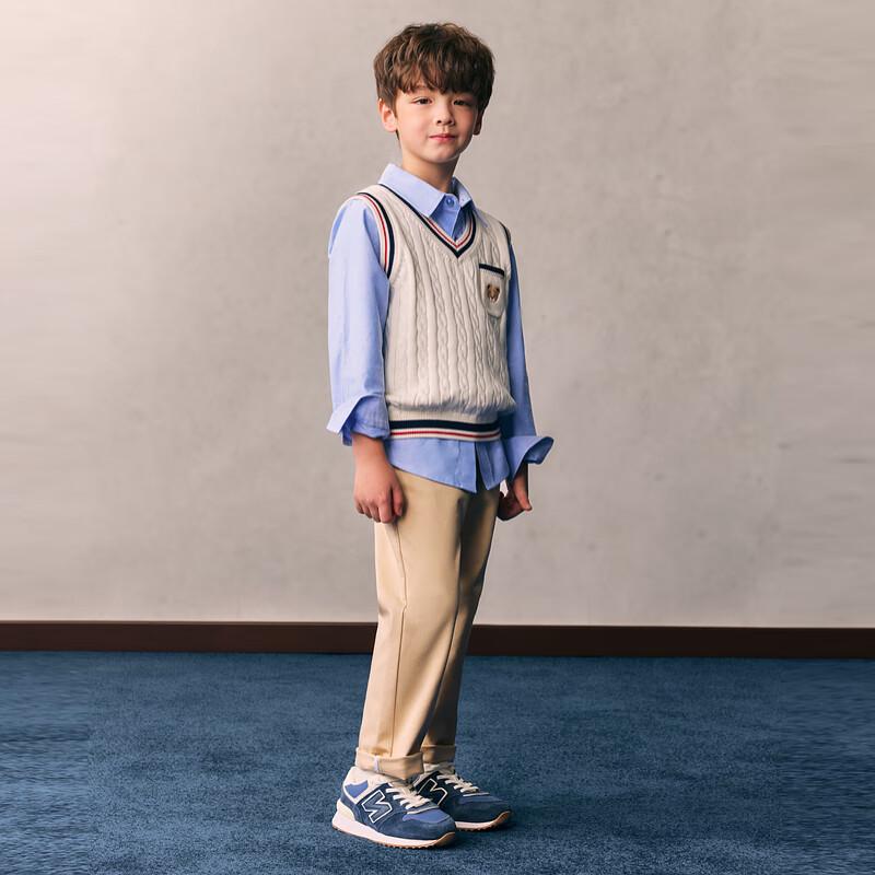 PawinPaw Anti-Static Cartoon Bear Boys' Knitted Vest