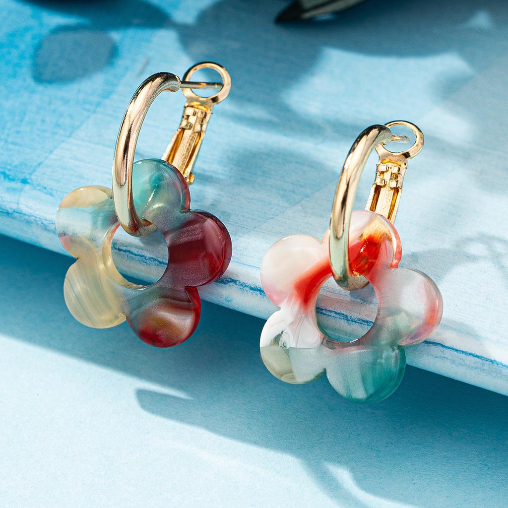 Fashion Exaggerated Flower Earrings Women'S Niche Design Sense Color Temperament Elegant Versatile Earrings