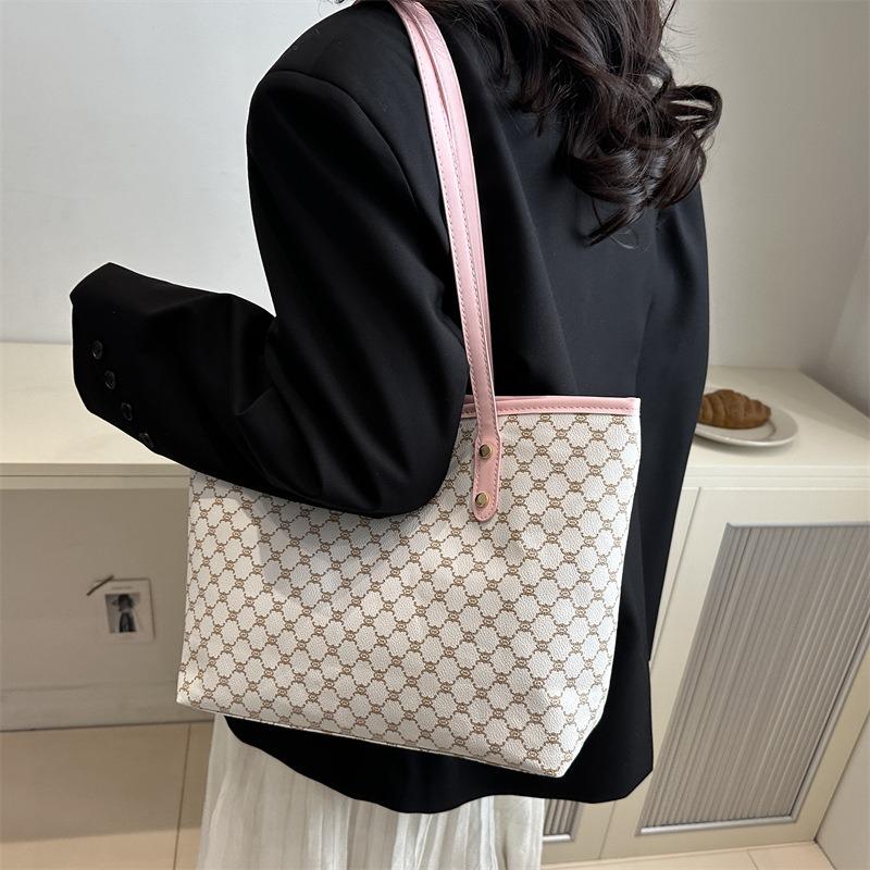 Bag women's personality new trendy niche design simple hand shoulder bag large capacity tote bag