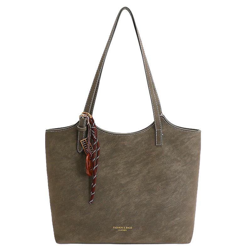 Retro hochwertige Tote-Tasche Damen Frühling und Herbst neue trendige Handtasche mit großem Fassungsvermögen für die Arbeit Pendeln Umhängetasche Tasche